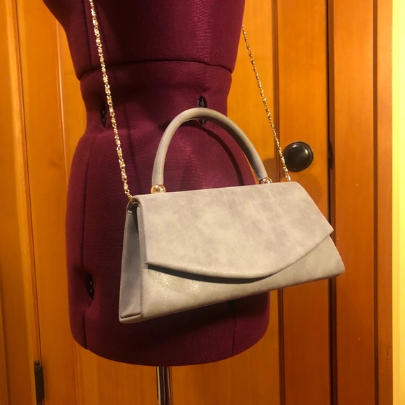 Marbella &Ashford | Mixed Gray Purse - Picture 5 of 8